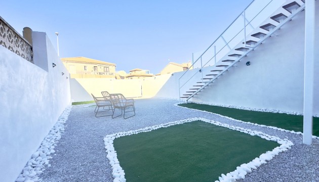 Resale - Apartment - Orihuela Costa - Cabo Roig