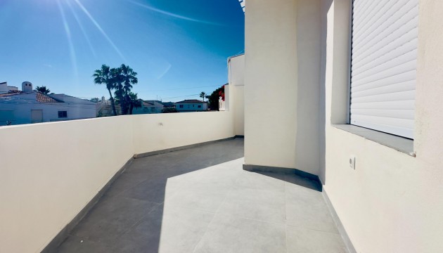 Resale - Apartment - Orihuela Costa - Cabo Roig