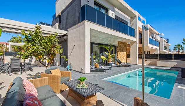 Resale - Detached Villa - Orihuela Costa - Lomas de Campoamor