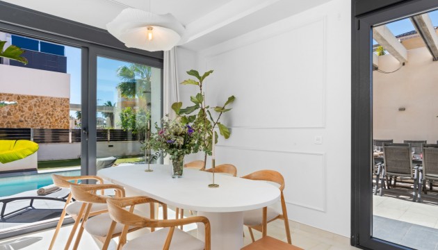 Resale - Detached Villa - Orihuela Costa - Lomas de Campoamor