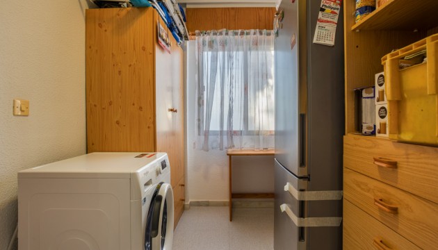 Resale - Apartment - Torrevieja - La Siesta - El Salado -  Torreta