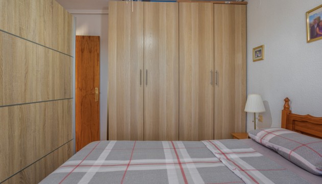 Resale - Apartment - Torrevieja - La Siesta - El Salado -  Torreta