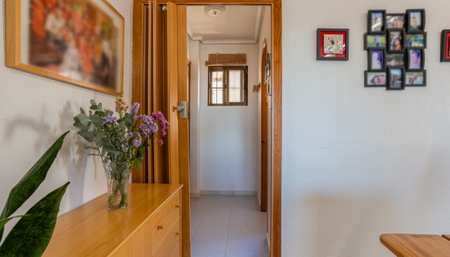 Resale - Apartment - Torrevieja - La Siesta - El Salado -  Torreta