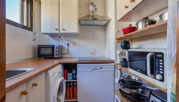 Resale - Apartment - Torrevieja - La Siesta - El Salado -  Torreta