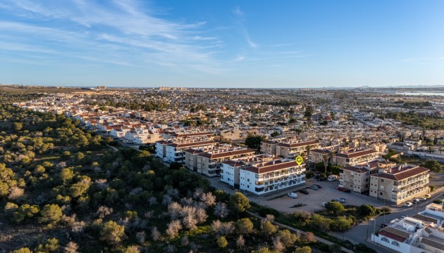 Resale - Apartment - Torrevieja - La Siesta - El Salado -  Torreta