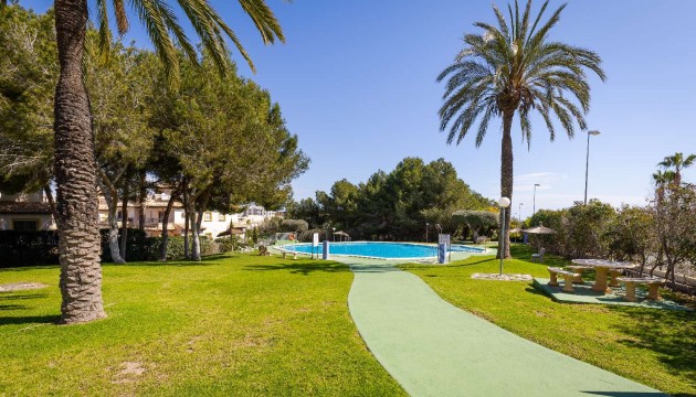 Resale - Apartment - Orihuela - Villamartín-Las Filipinas