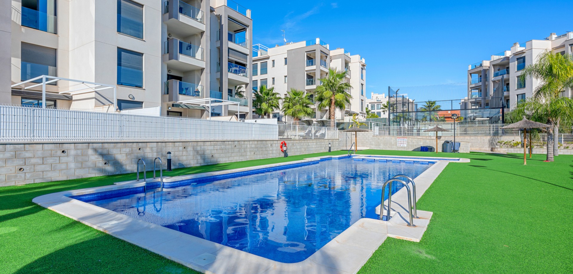 Apartment in Dehesa de Campoamor - Image 3