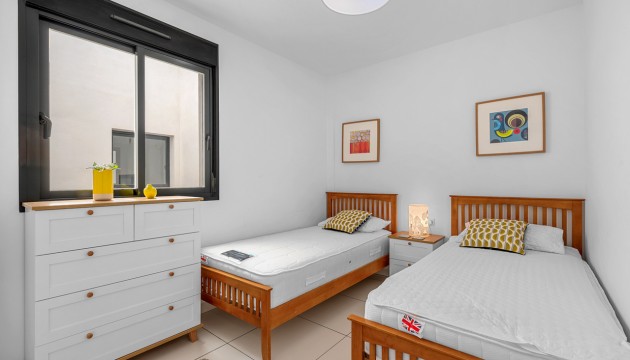 Resale - Apartment - Orihuela Costa - Villamartín