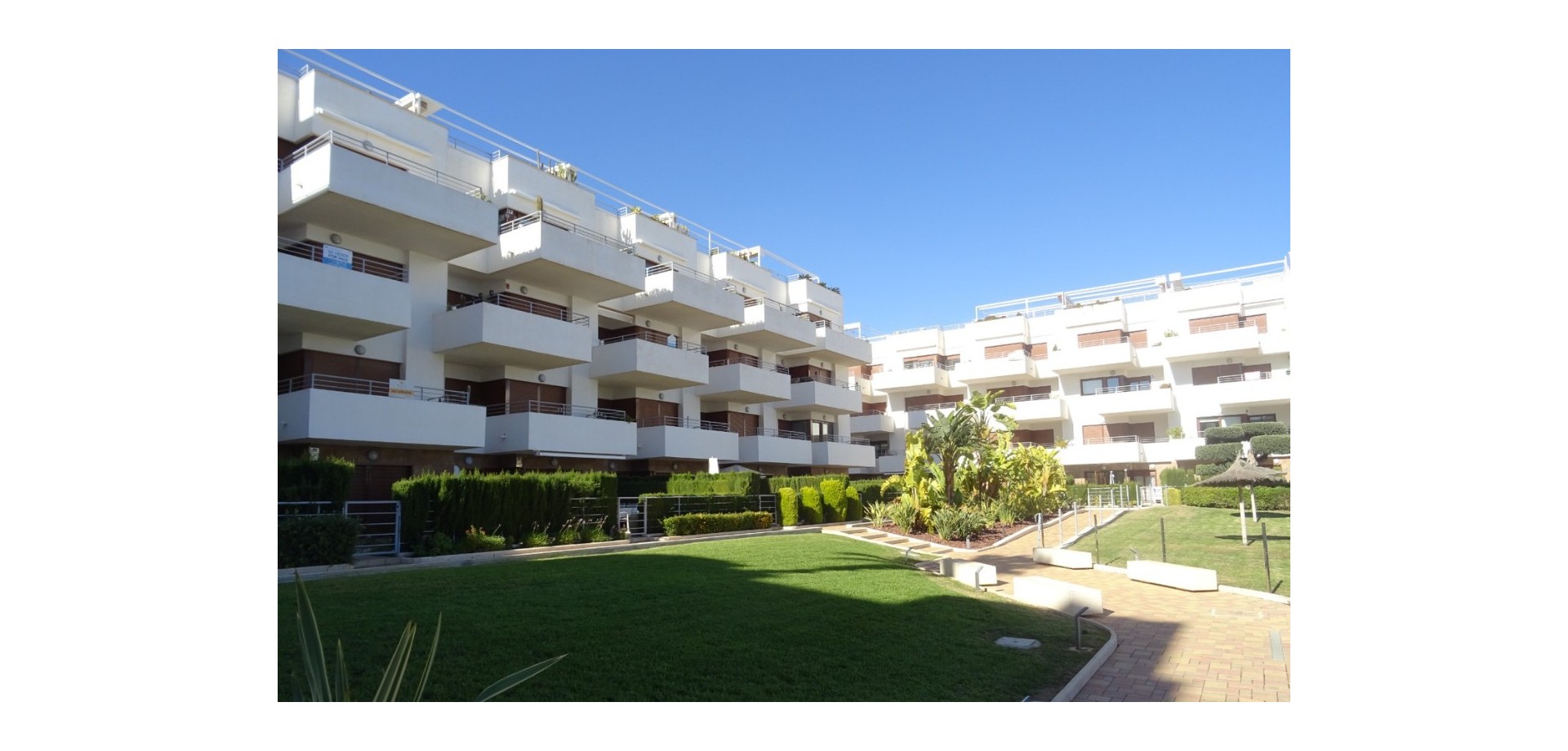 Apartment in Dehesa de Campoamor - view 1