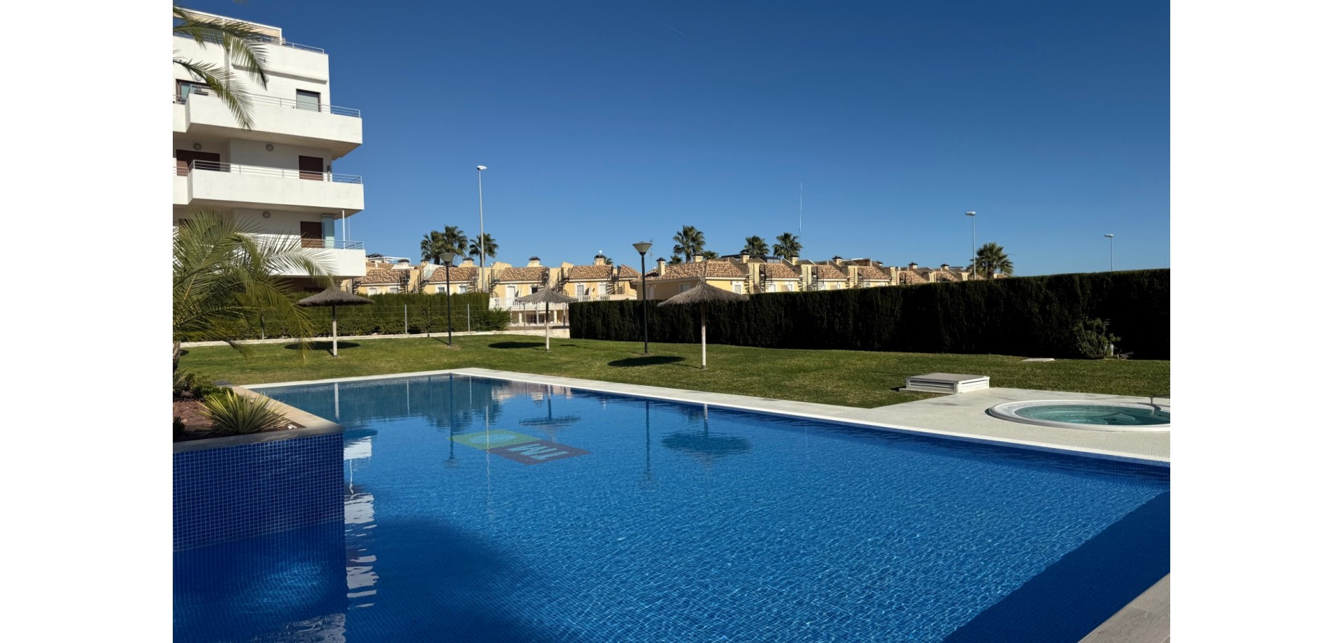 Apartment in Dehesa de Campoamor - Image 4