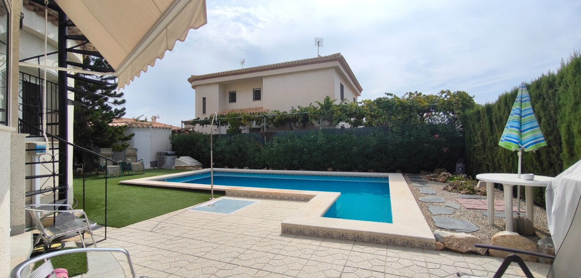 House in La Zenia - Image 3