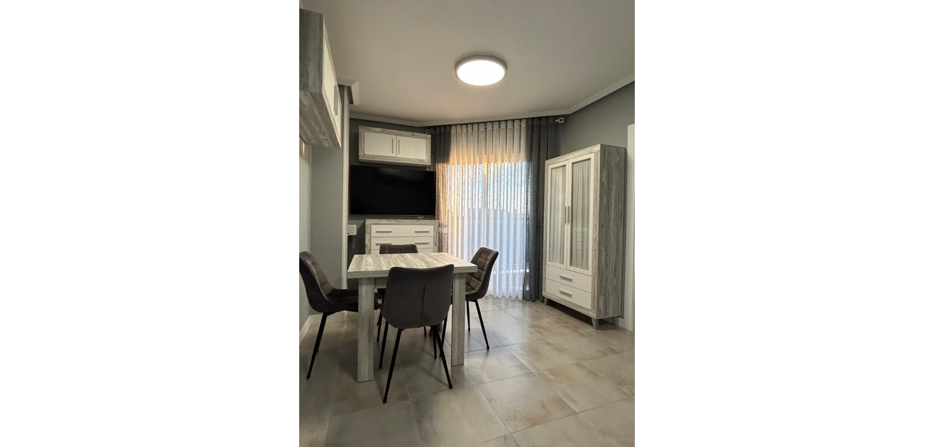 Apartment in Torrevieja - Image 2