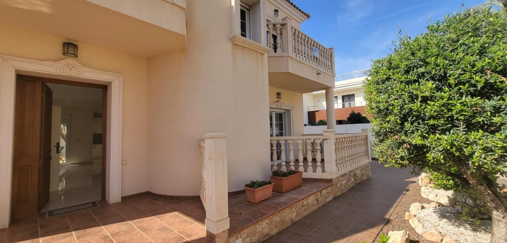 House in Cabo Roig - Image 4
