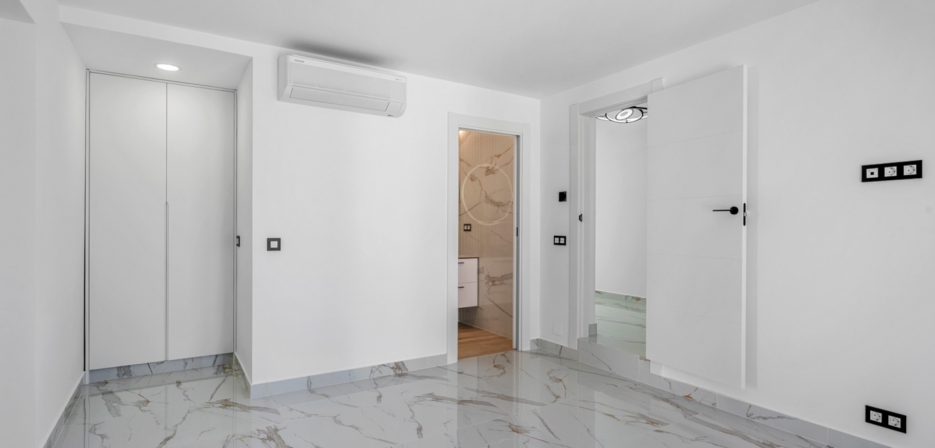 House in Ciudad Quesada - Image 4