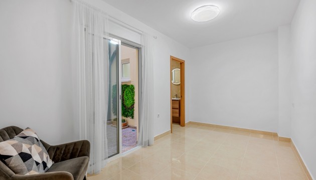 Reventa - Apartamento - Torrevieja - Playa del Cura