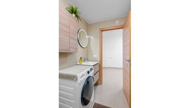 Reventa - Apartamento - Torrevieja - Playa del Cura