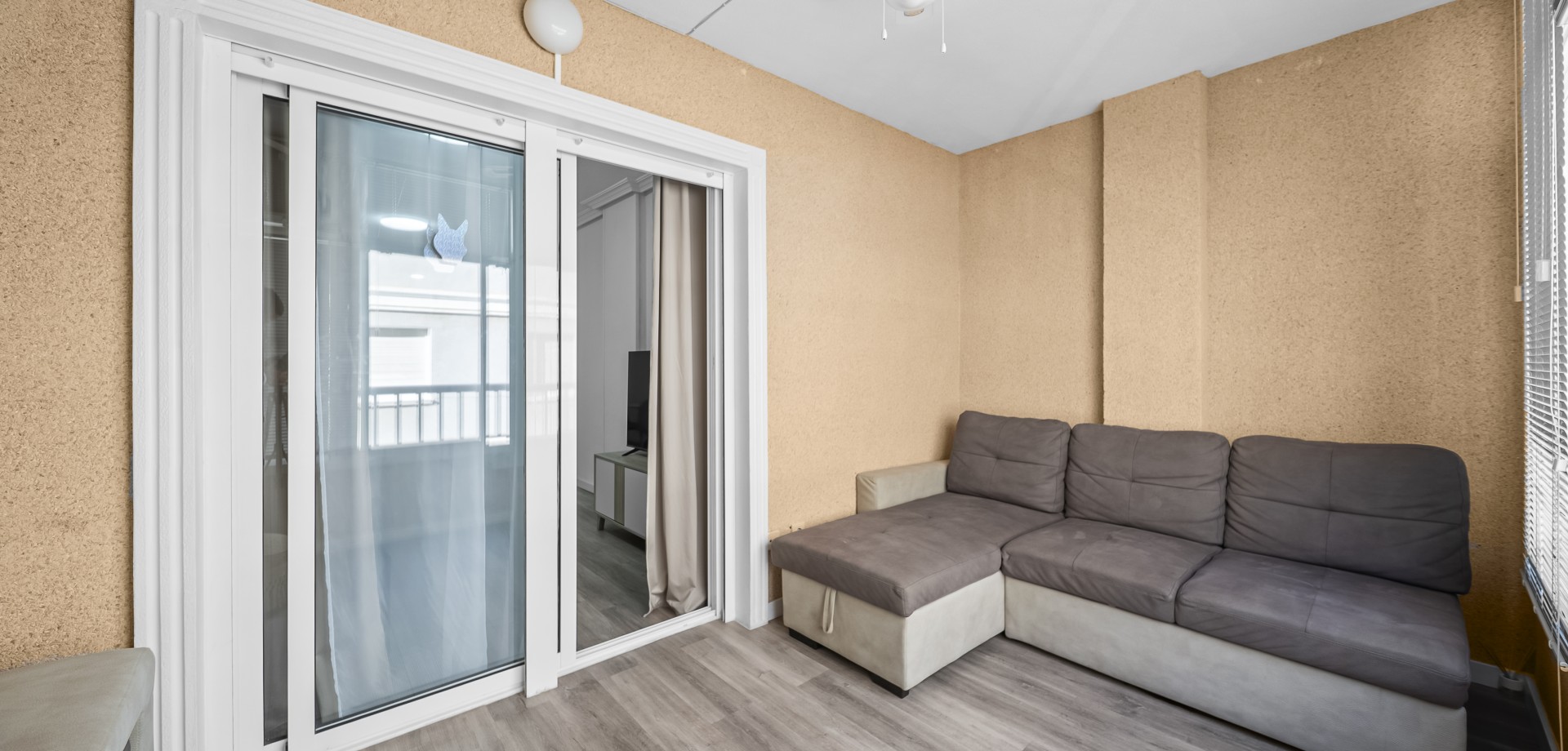 Apartment in Torrevieja - view 1