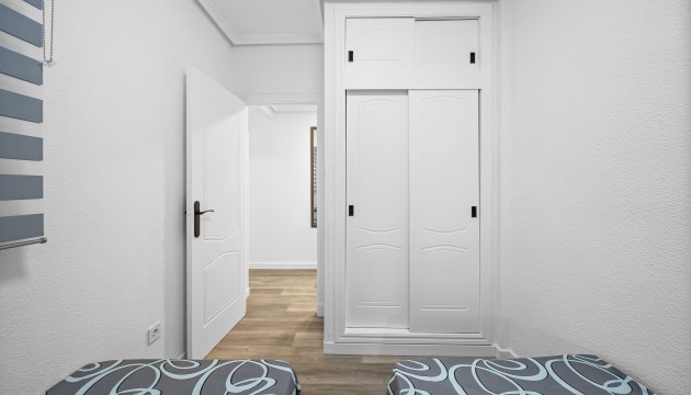 Перепродажа - Квартира - Torrevieja