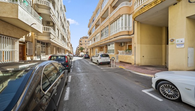Перепродажа - Квартира - Torrevieja