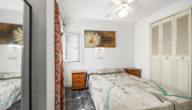 Resale - Apartment - Torrevieja - Torrelamata - La Mata