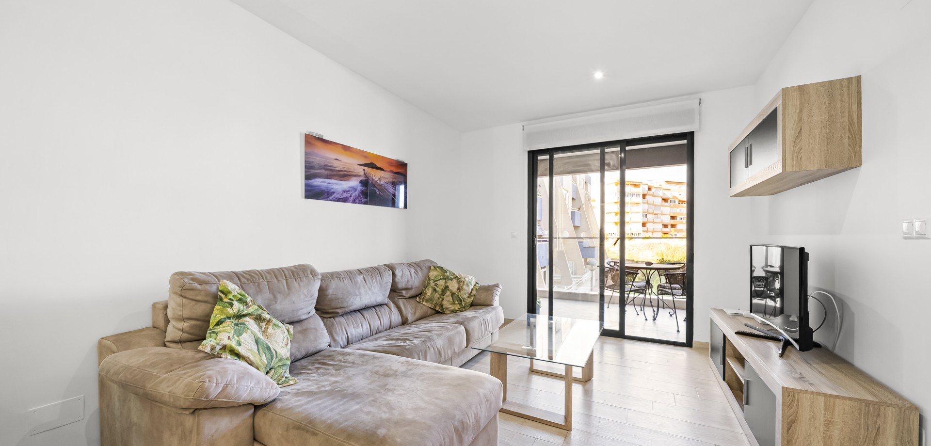 Apartment in Torrelamata - view 1