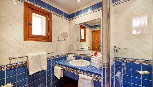 Resale - Detached Villa - Port d'Andratx - Andratx