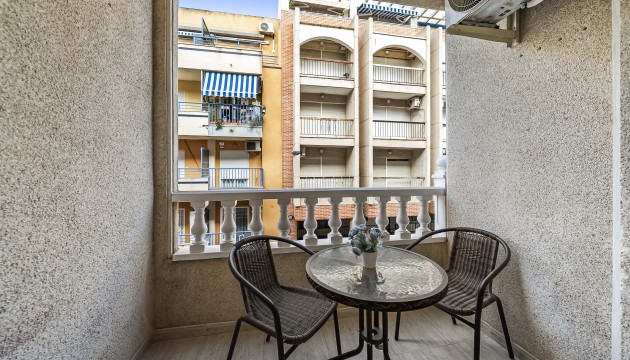 Перепродажа - Квартира - Torrevieja