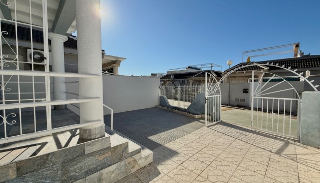 Wiederverkauf - Semi Detached Villa - Torrevieja - El chaparral