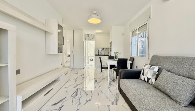 Wiederverkauf - Semi Detached Villa - Torrevieja - El chaparral