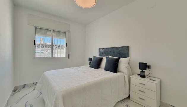 Wiederverkauf - Semi Detached Villa - Torrevieja - El chaparral