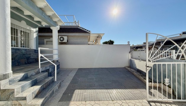 Wiederverkauf - Semi Detached Villa - Torrevieja - El chaparral