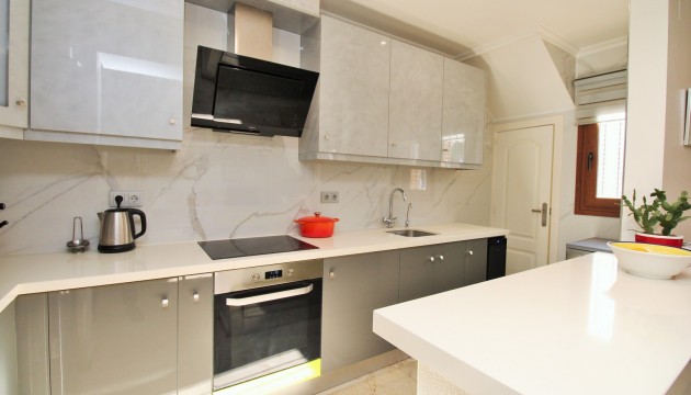 Videresalg - Bungalow - Orihuela Costa - Villamartín