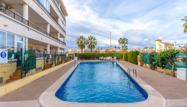 Resale - Apartment - Orihuela Costa - Playa Flamenca