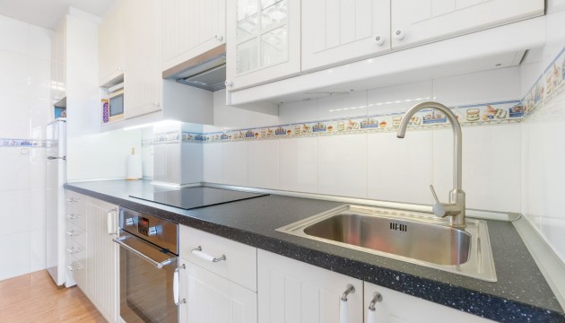 Resale - Apartment - Orihuela Costa - Playa Flamenca