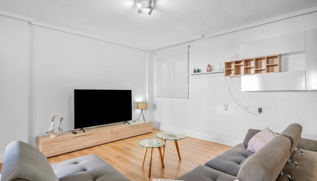 Resale - Apartment - Torrevieja