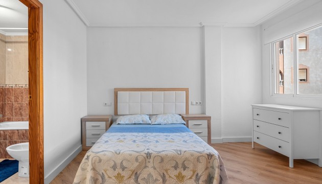 Resale - Apartment - Torrevieja