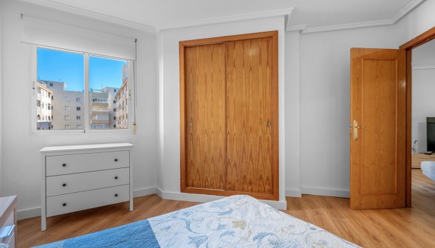 Resale - Apartment - Torrevieja