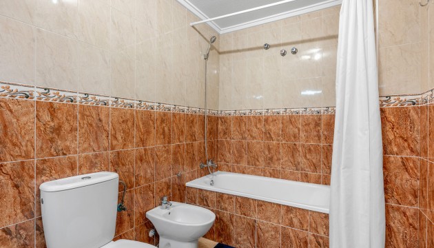 Resale - Apartment - Torrevieja