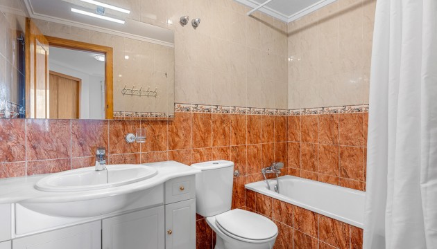 Resale - Apartment - Torrevieja