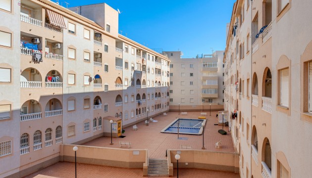 Resale - Apartment - Torrevieja
