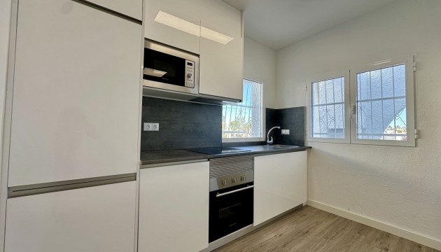 Videresalg - Bungalow - Orihuela Costa - Las Filipinas