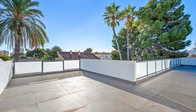 Wiederverkauf - Detached Villa - Orihuela Costa - Campoamor