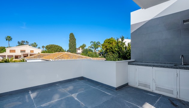 Wiederverkauf - Detached Villa - Orihuela Costa - Campoamor
