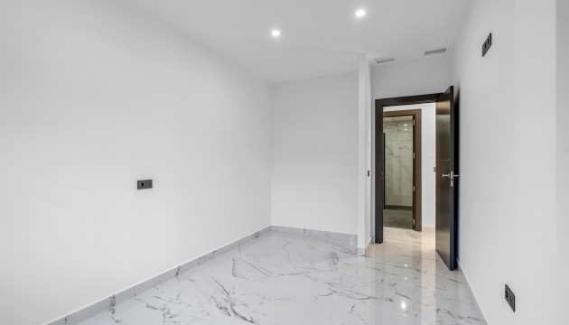 Wiederverkauf - Detached Villa - Orihuela Costa - Campoamor