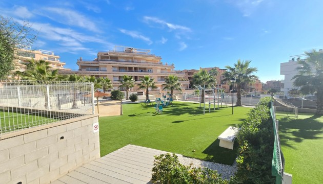 Перепродажа - Квартира - Orihuela Costa * - Villamartín *