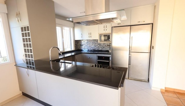 Herverkoop - Detached Villa - Orihuela Costa - Villamartín