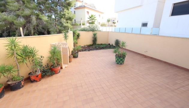 Herverkoop - Detached Villa - Orihuela Costa - Villamartín
