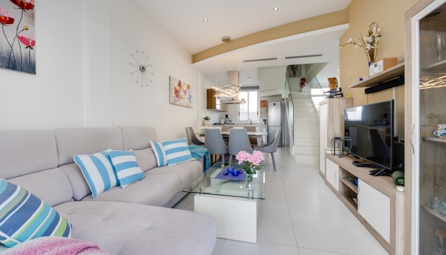 Перепродажа - отдельная вилла - Ciudad Quesada - Doña Pepa