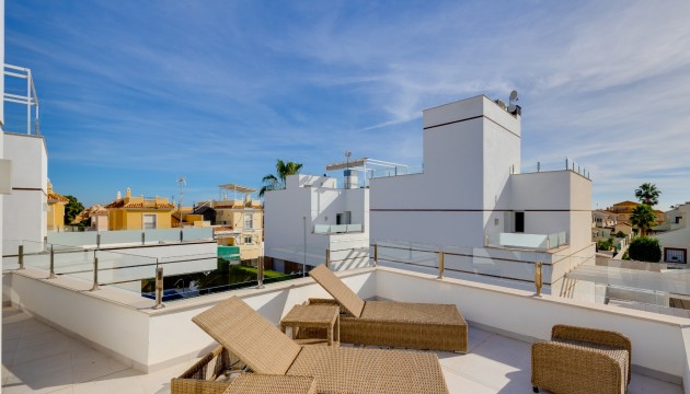 Перепродажа - отдельная вилла - Ciudad Quesada - Doña Pepa