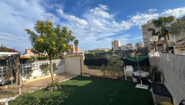Перепродажа - Таунхаус - Torrevieja - Nueva Torrevieja - Aguas Nuevas